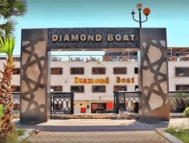 开罗尼罗河晚餐游船和水晶表演游船