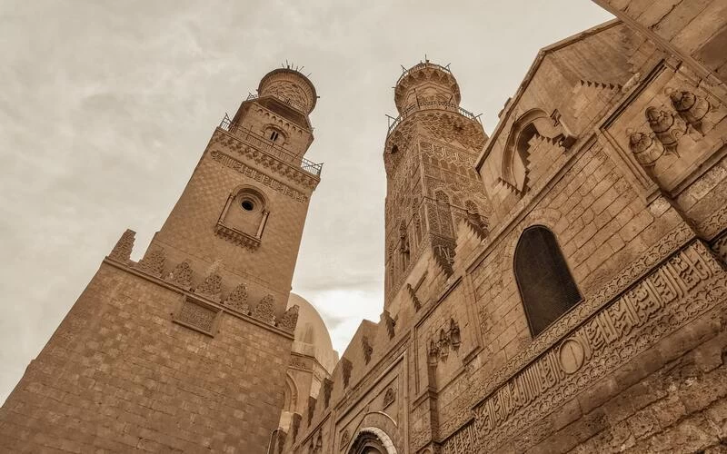 Von Port Said: Tagesausflug ins christliche und islamische Alt-Kairo